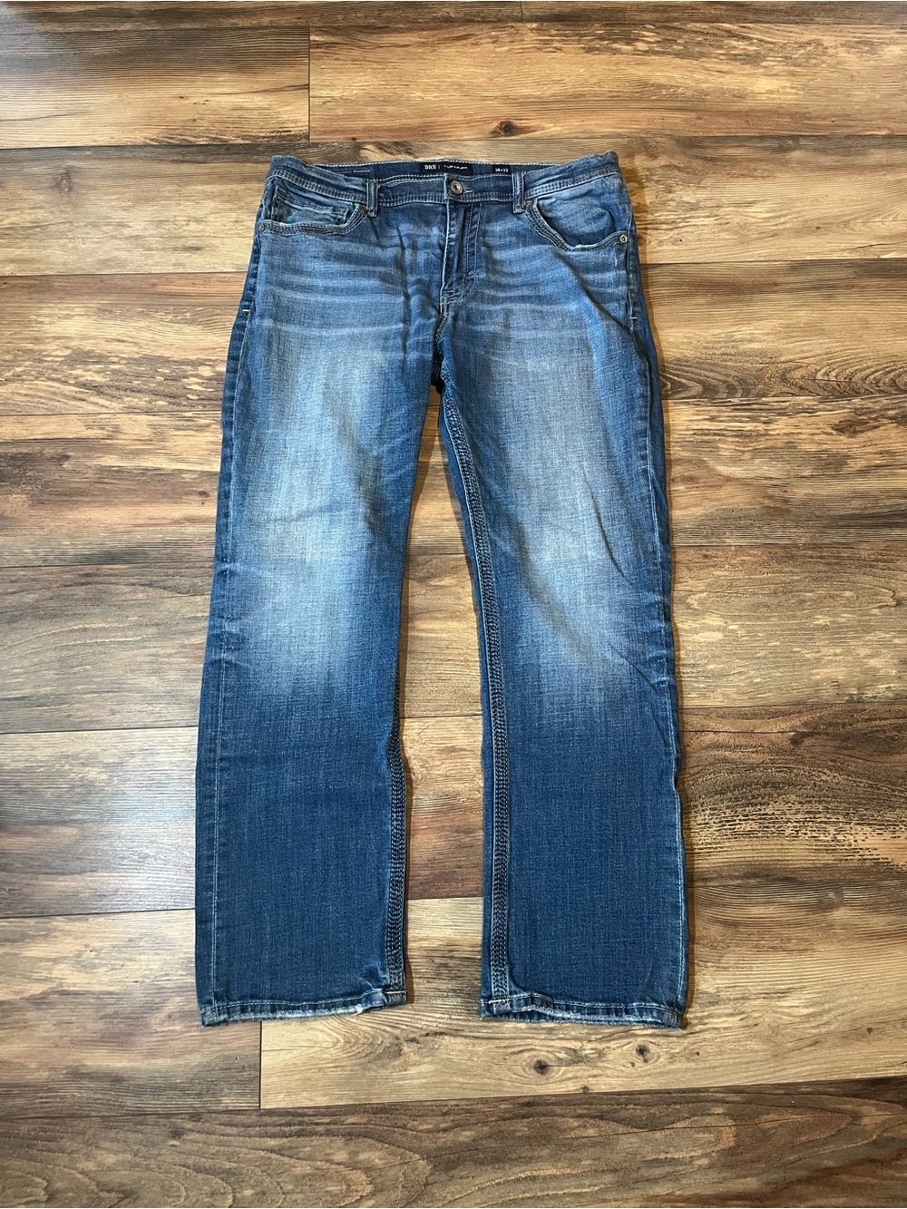 BKE Tyler Straight Men’s Jeans 35x30 Blue Denim Distressed Faded Western